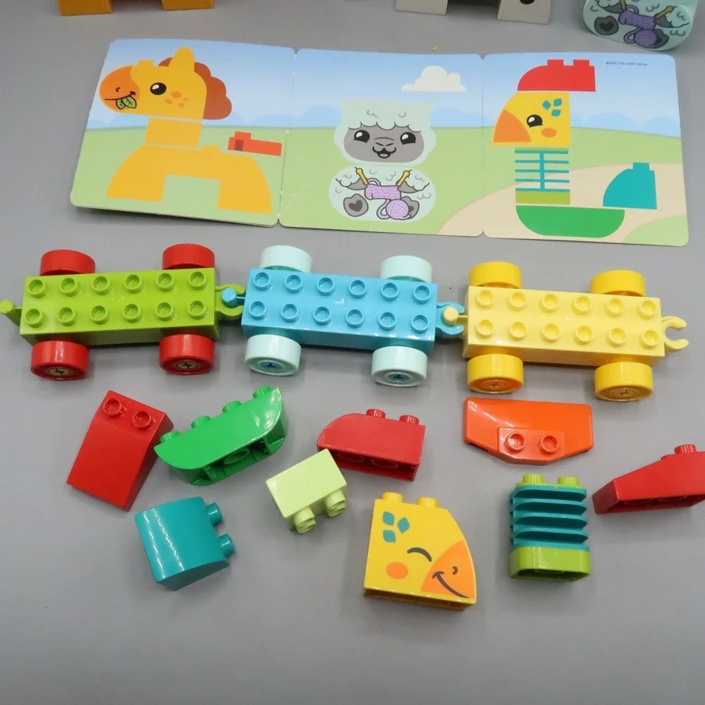 LEGO  DUPLO: My First Animal Train Animals Train Cars Cow Dog Sheep Chicken